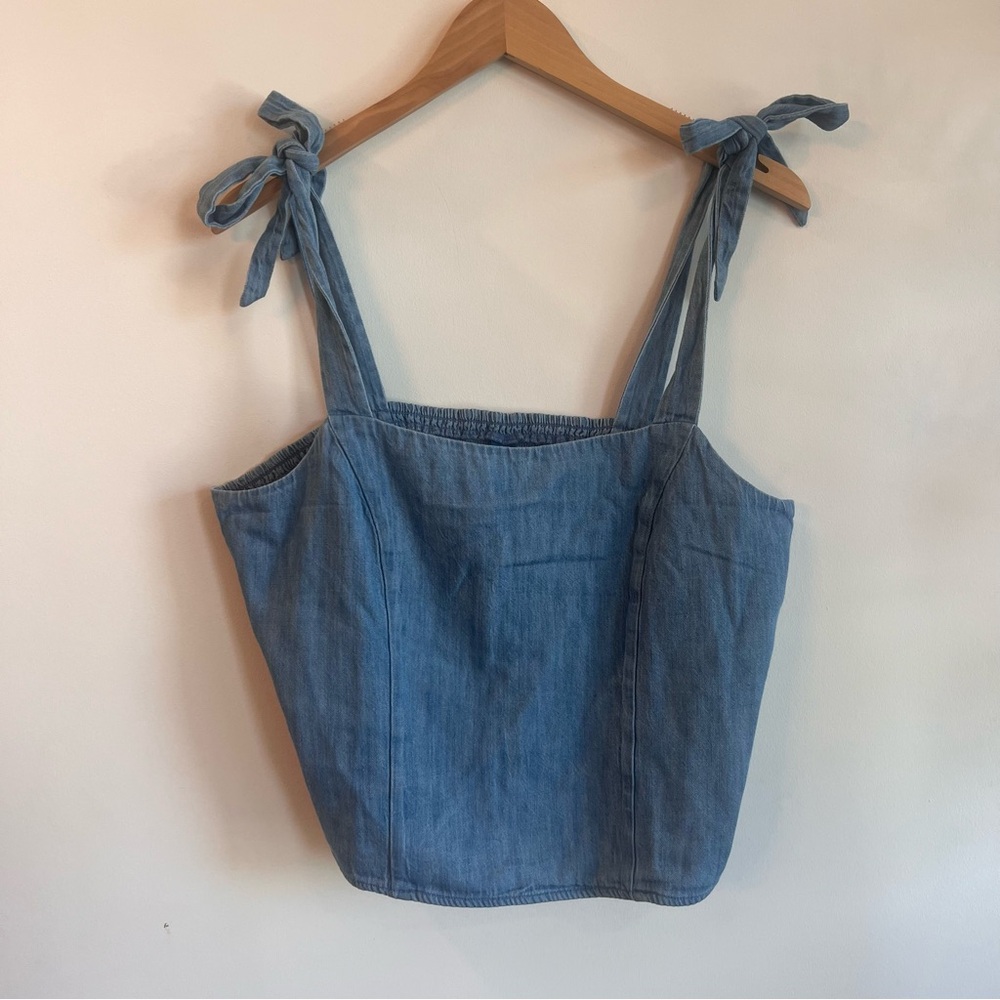 OLD NAVY Jean Crop Top Size L